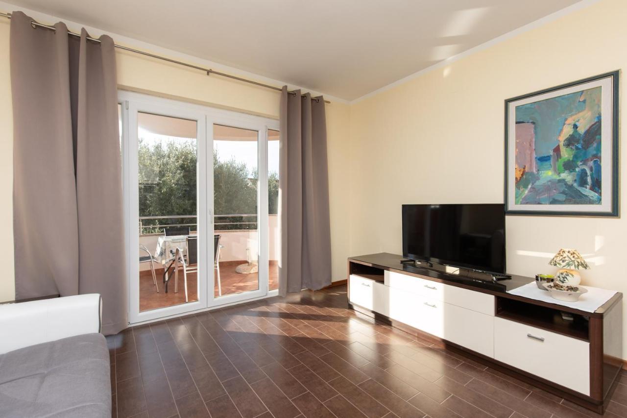 Apartments Bella Vista Крк Экстерьер фото