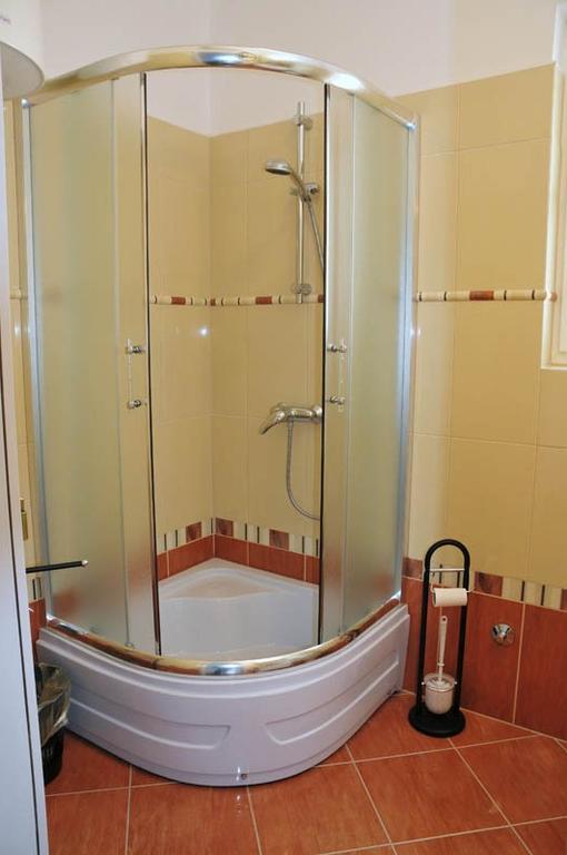 Apartments Bella Vista Крк Экстерьер фото